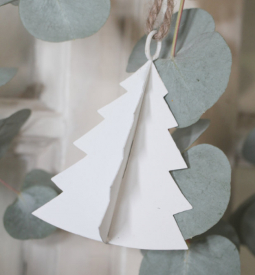 VL Home / TANNENBAUM / Weiß
